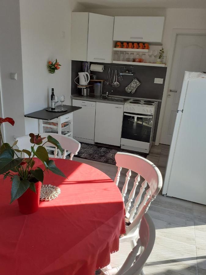 Apartman Sunce 宁 外观 照片