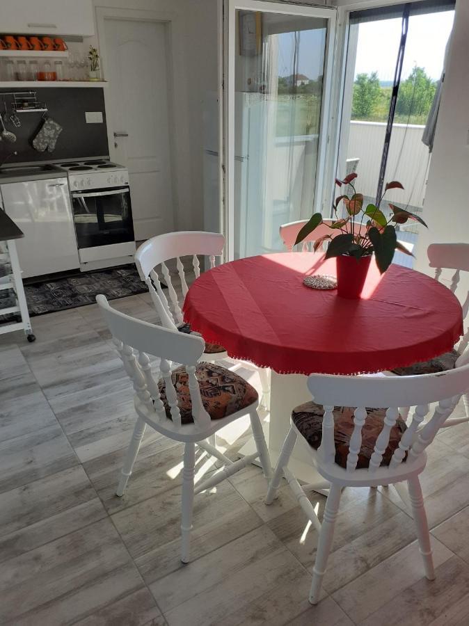 Apartman Sunce 宁 外观 照片