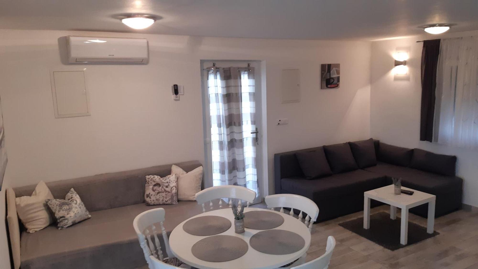 Apartman Sunce 宁 外观 照片